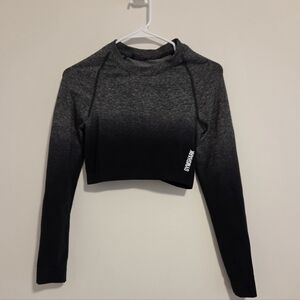 Gymshark Adapt Ombre Crop Top In Black/ Black Marl